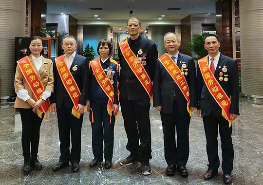 祝賀！這6位邵陽人在北京人民大會堂接受表彰！